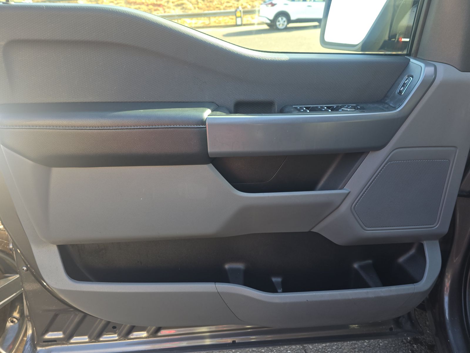 2023 Ford F-150 XLT RWD