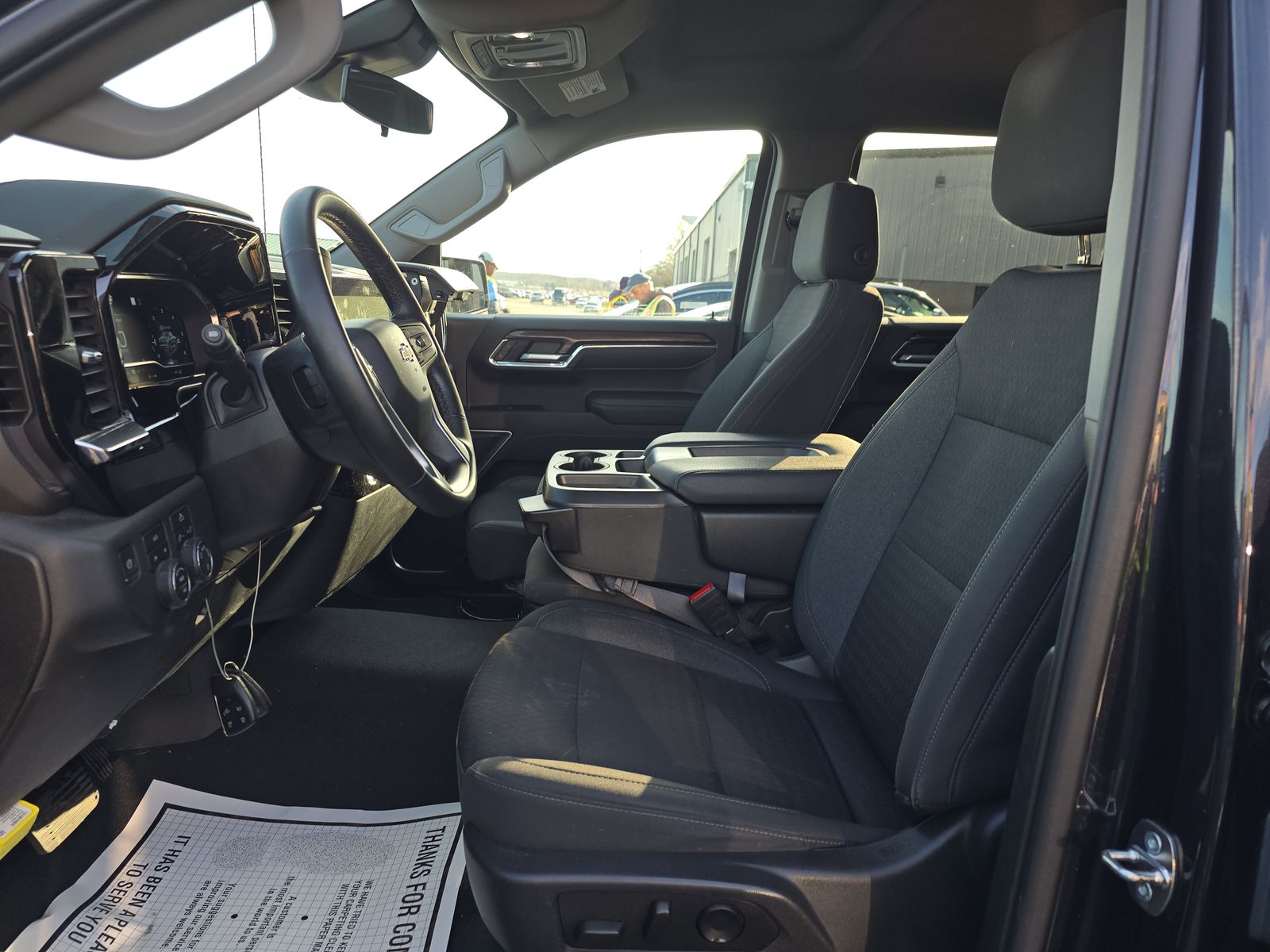 2023 Chevrolet Silverado 1500 LT AWD