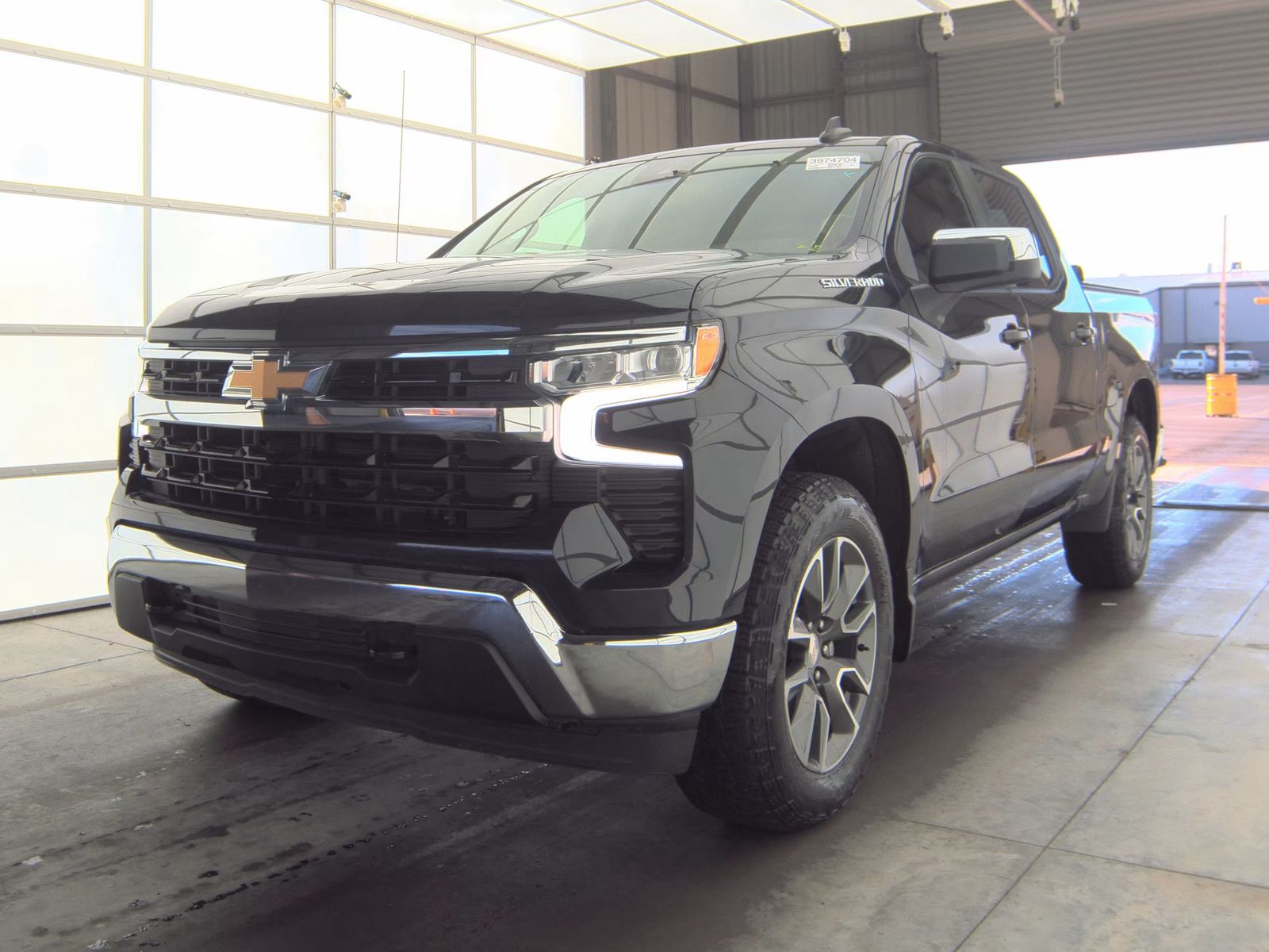 2023 Chevrolet Silverado 1500 LT AWD