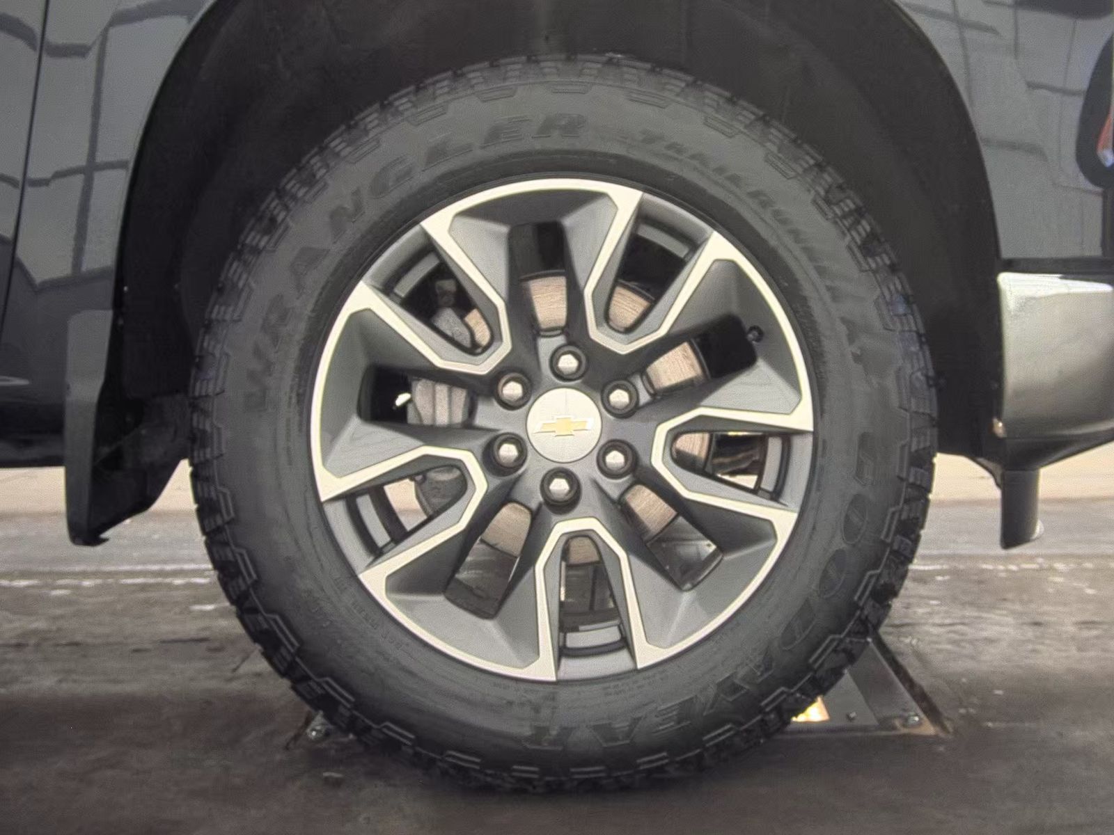 2023 Chevrolet Silverado 1500 LT AWD