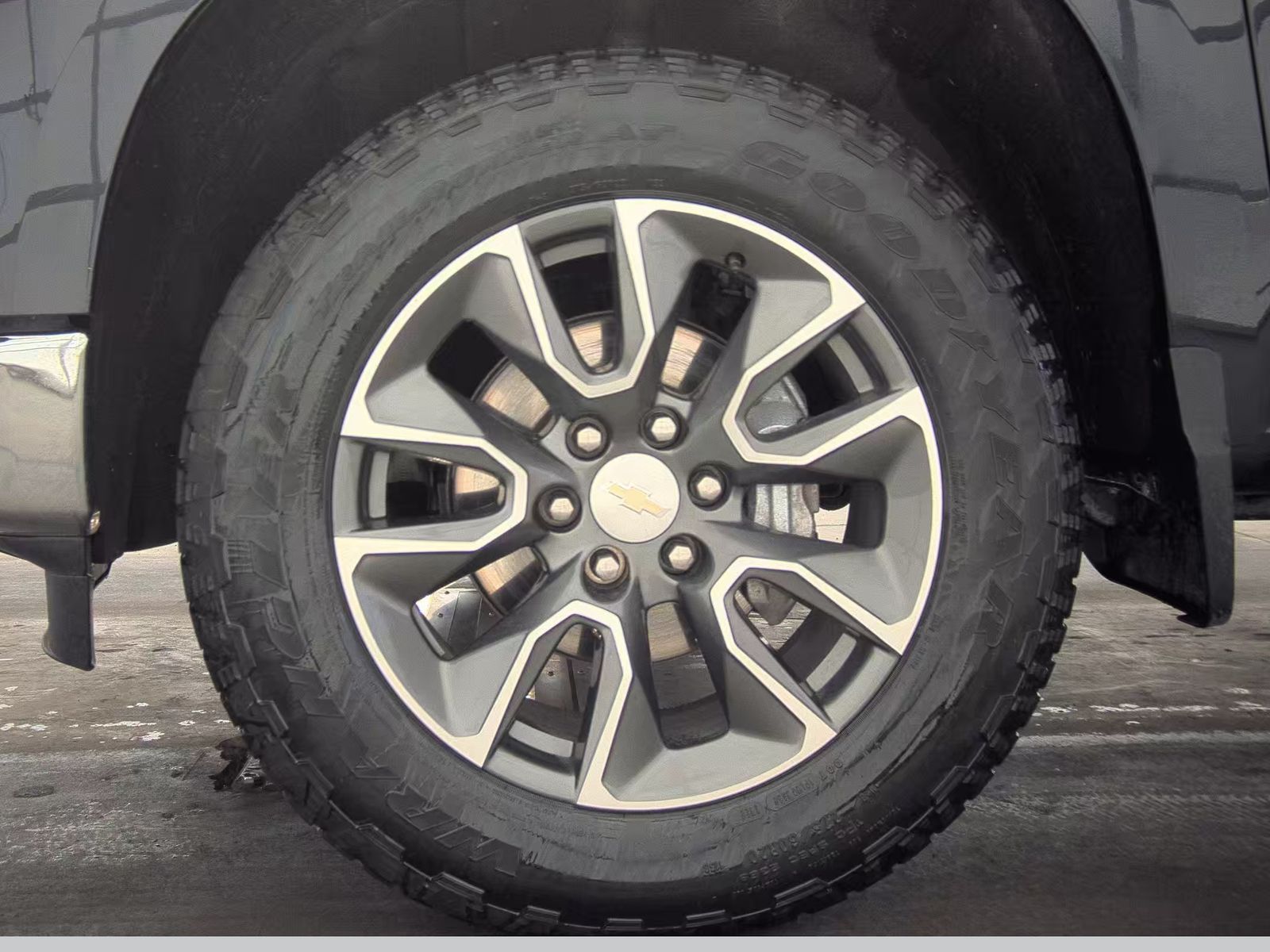 2023 Chevrolet Silverado 1500 LT AWD