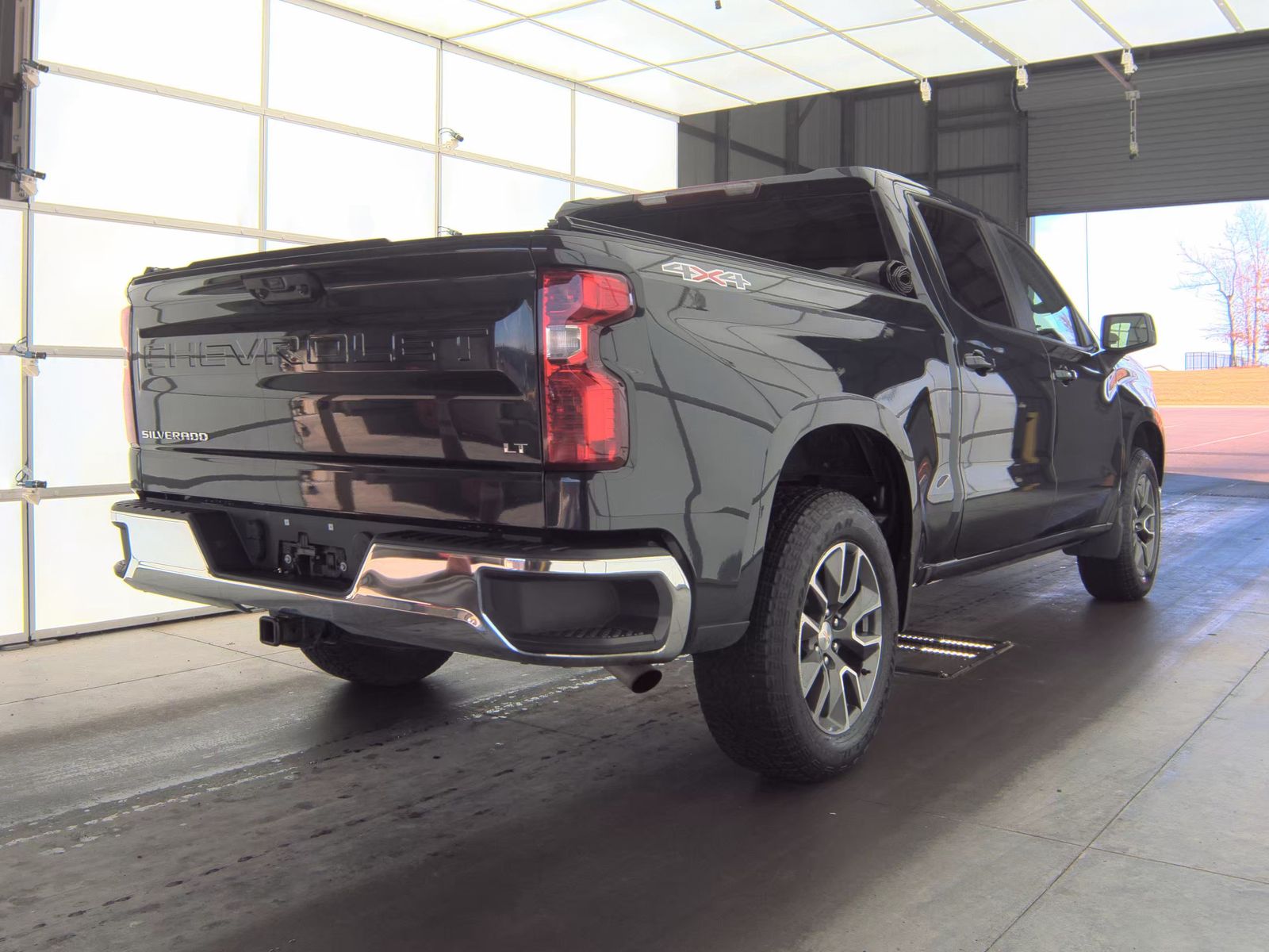2023 Chevrolet Silverado 1500 LT AWD