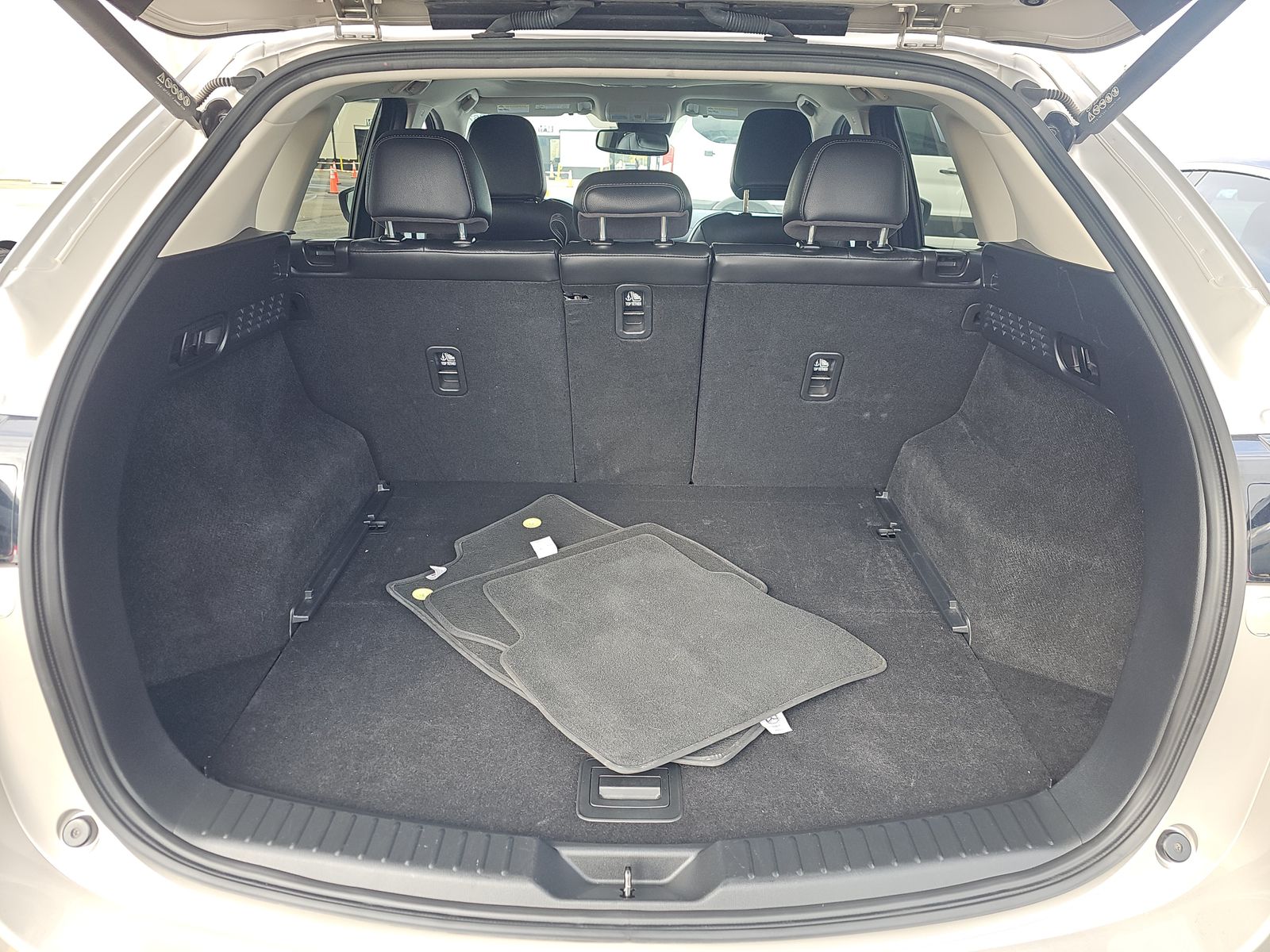 2025 MAZDA CX-5 2.5 S Preferred Package AWD