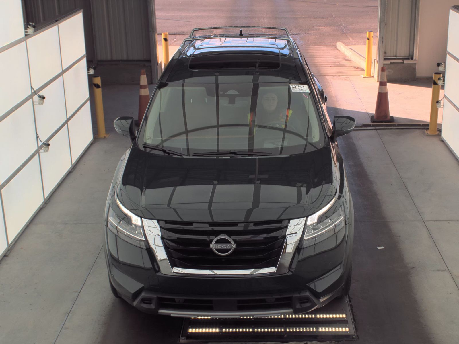 2024 Nissan Pathfinder Platinum FWD