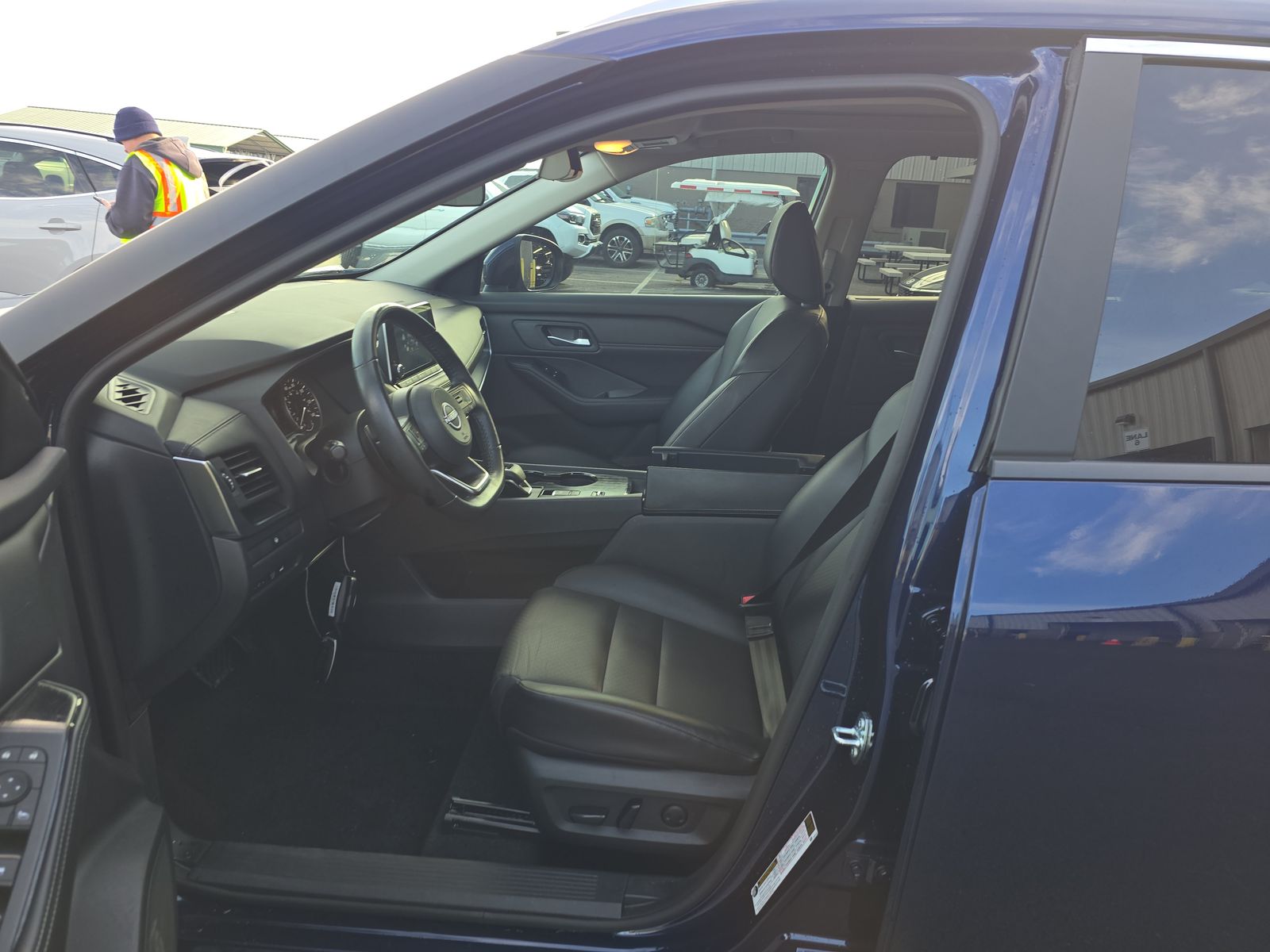 2024 Nissan Rogue SV FWD