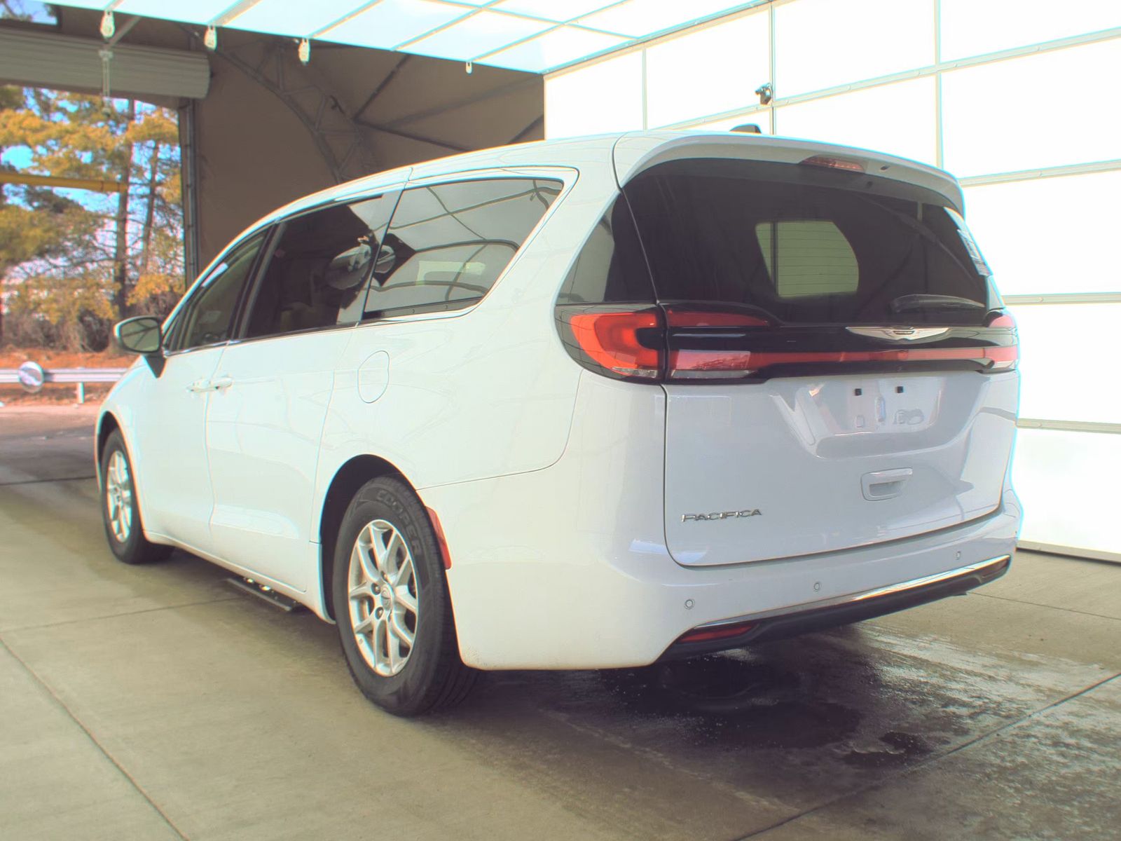 2023 Chrysler Pacifica Touring L FWD