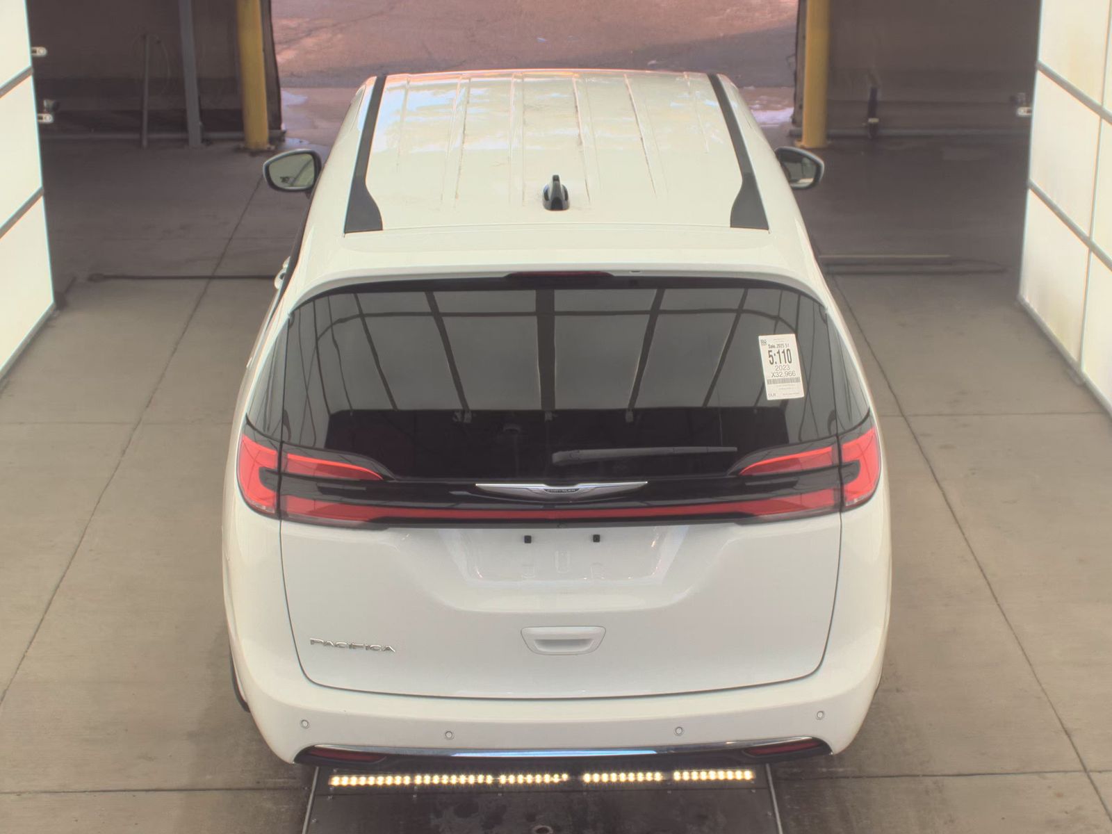 2023 Chrysler Pacifica Touring L FWD