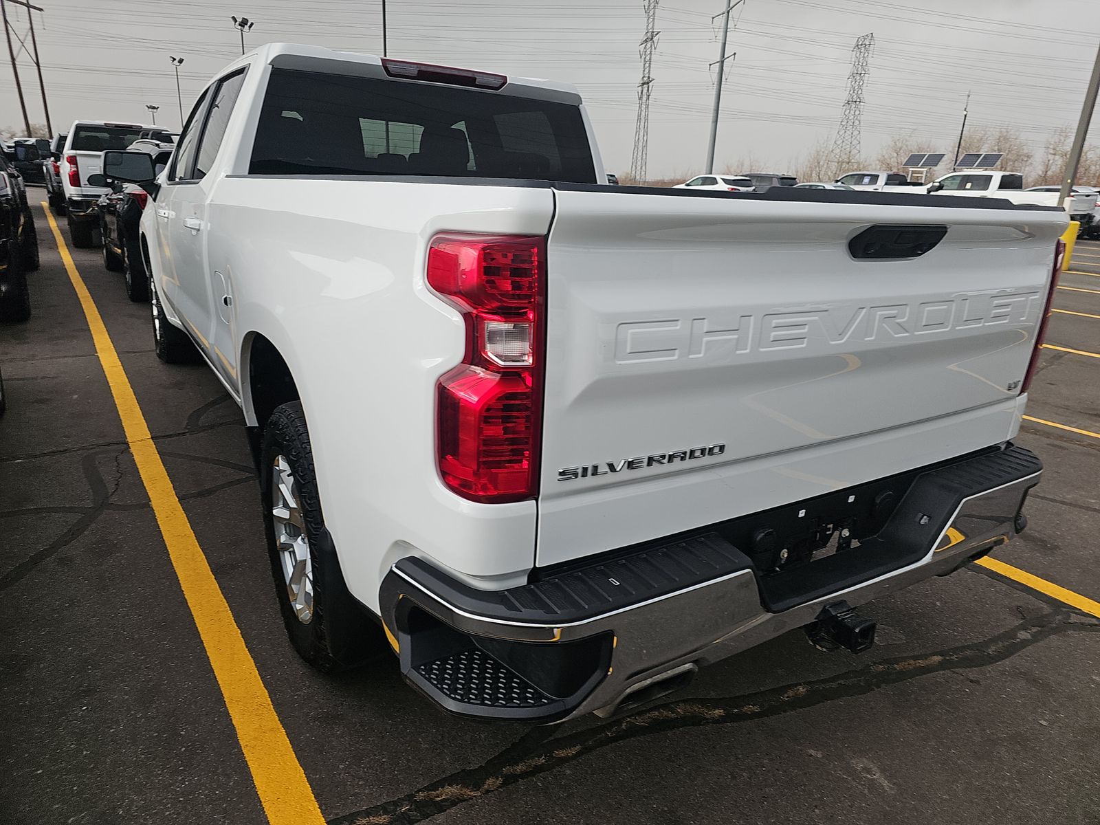 2024 Chevrolet Silverado 1500 LT AWD