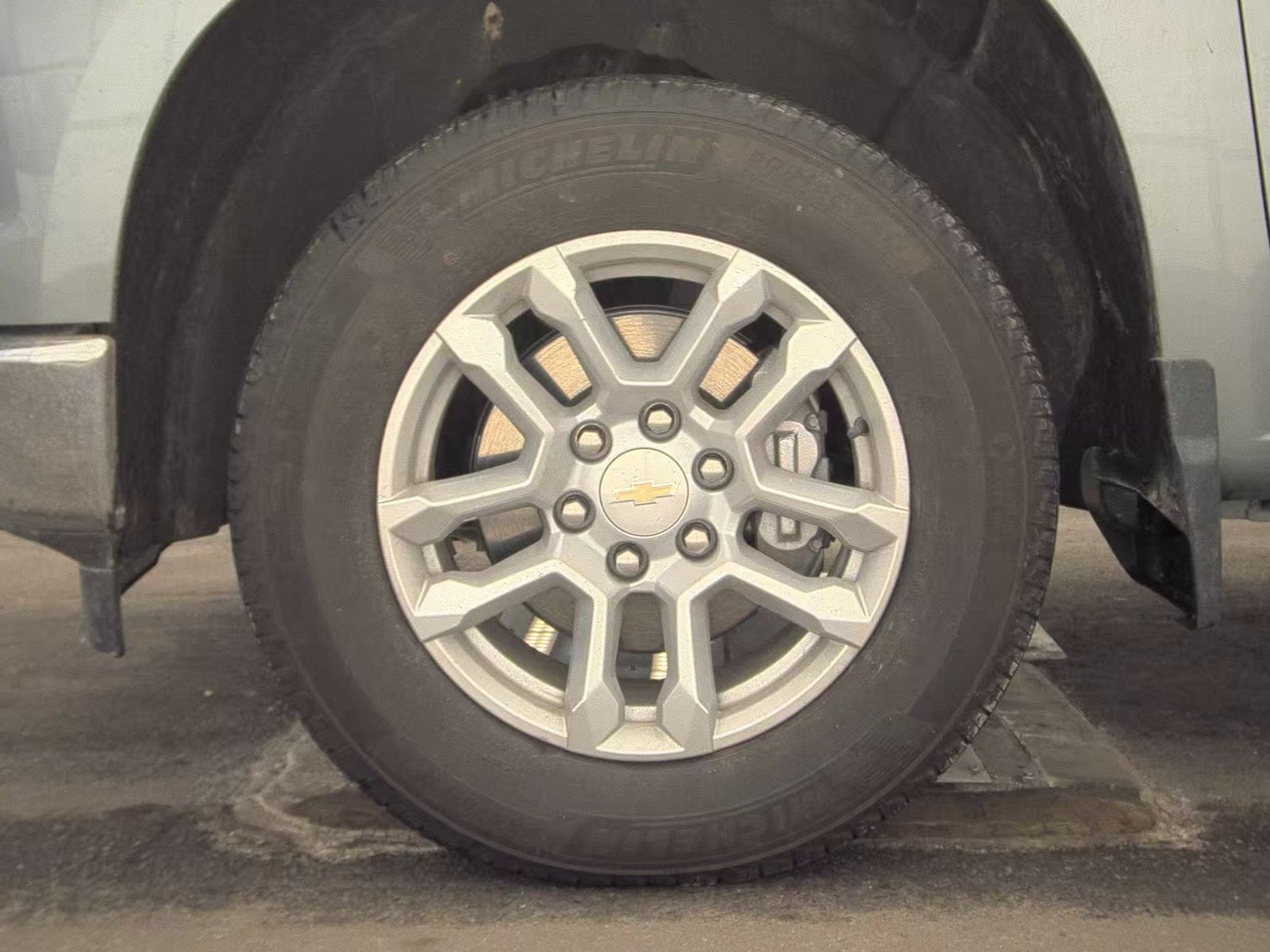 2025 Chevrolet Silverado 1500 LT AWD