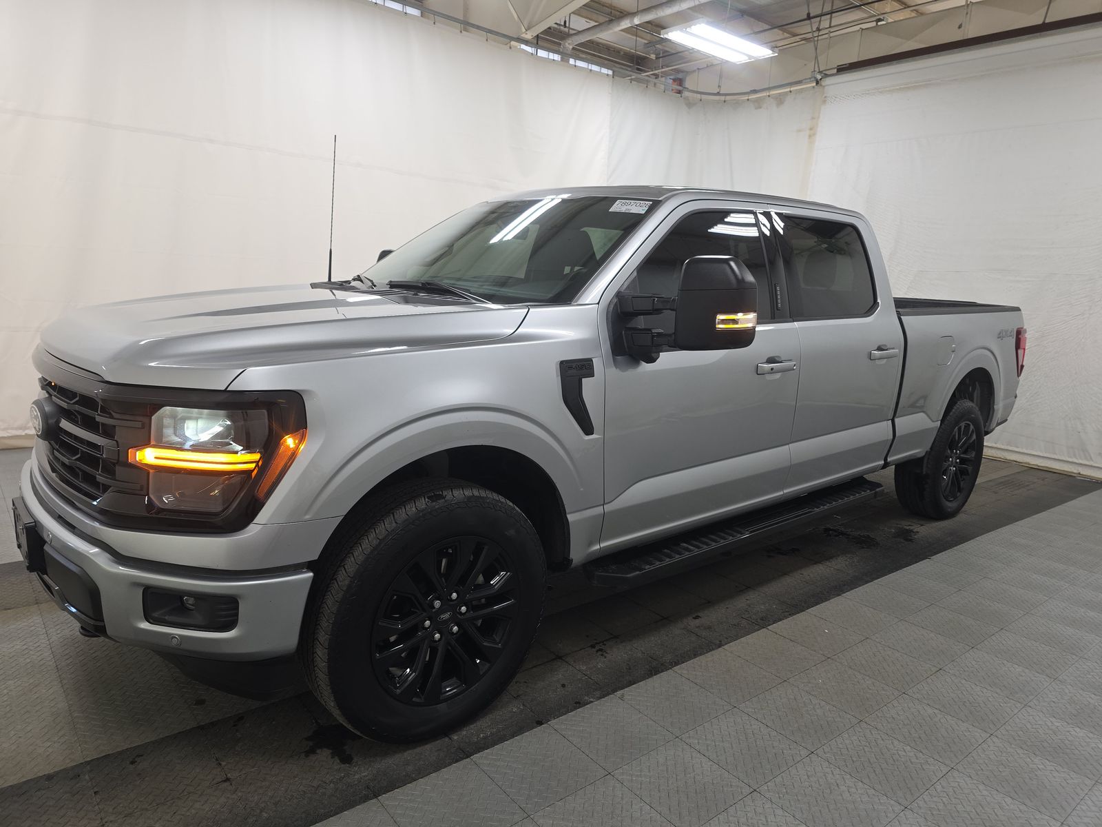 2024 Ford F-150 XLT AWD