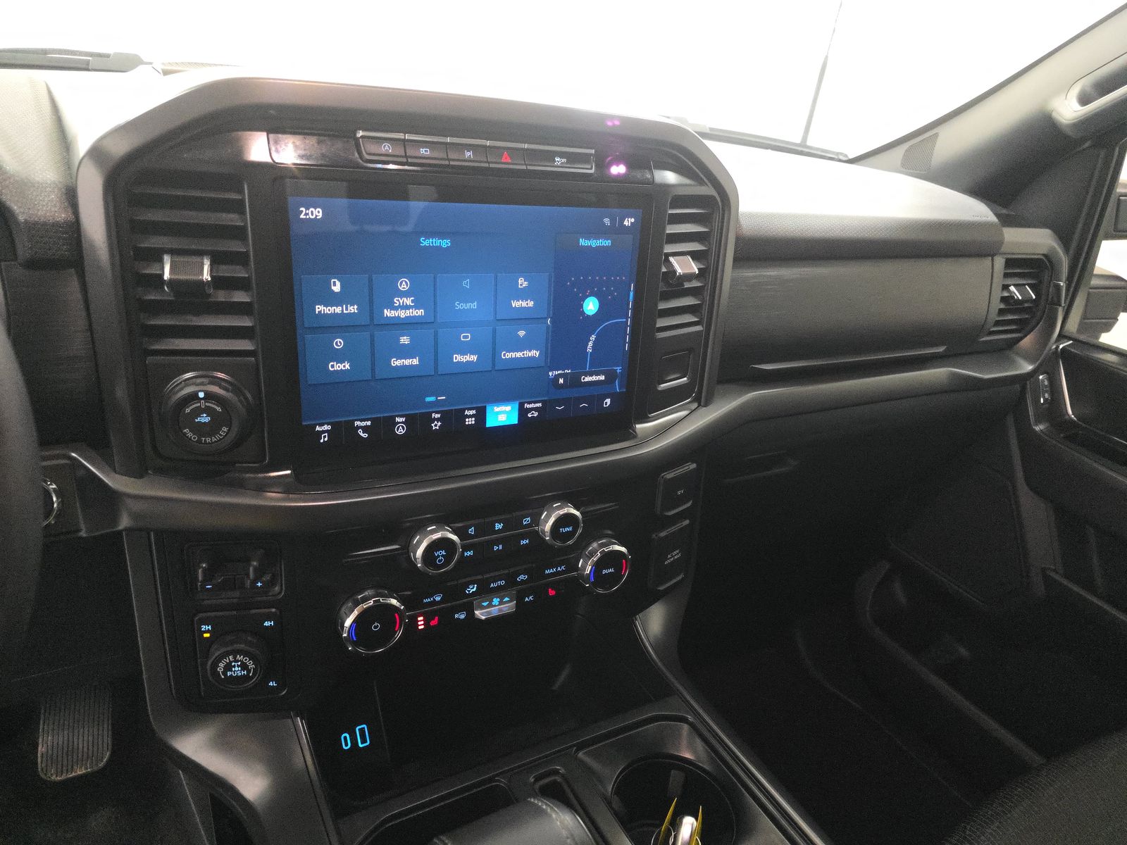 2024 Ford F-150 XLT AWD