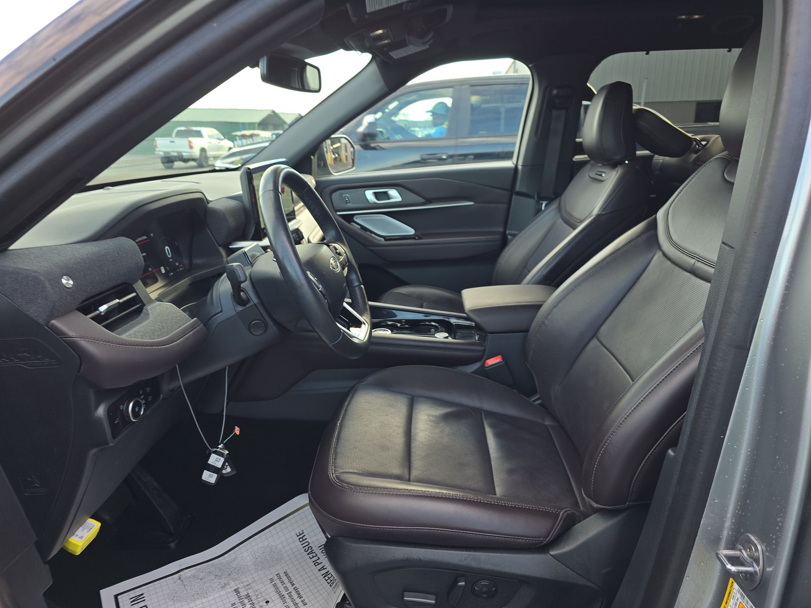 2025 Ford Explorer Platinum RWD