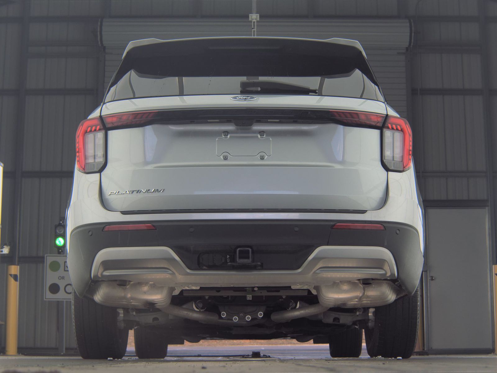 2025 Ford Explorer Platinum RWD