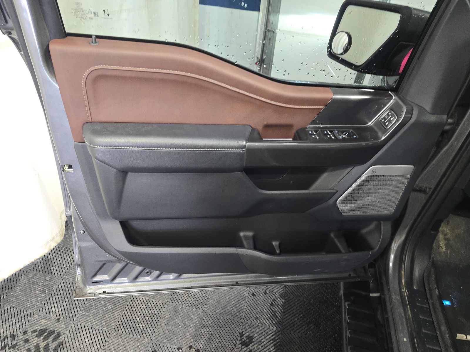 2023 Ford F-150 Lariat AWD