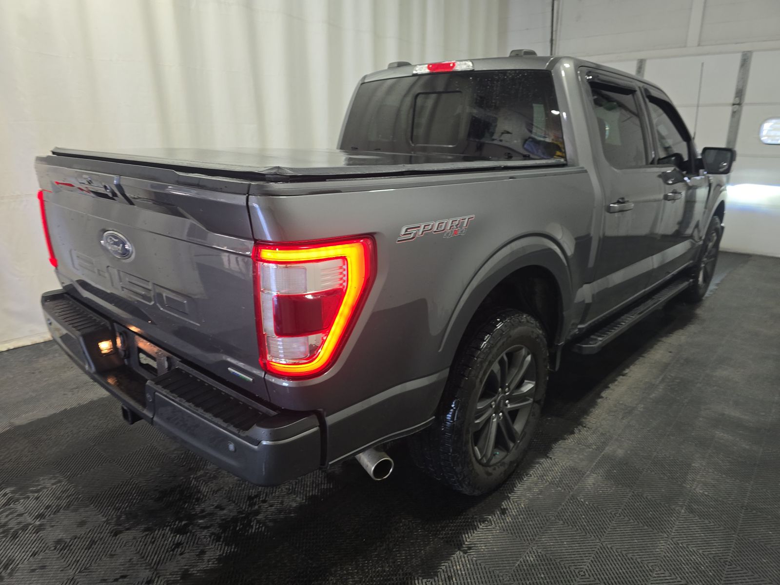 2023 Ford F-150 Lariat AWD