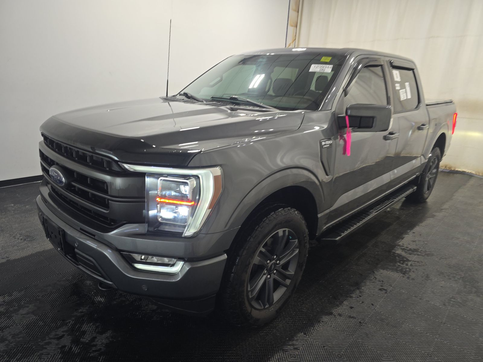 2023 Ford F-150 Lariat AWD