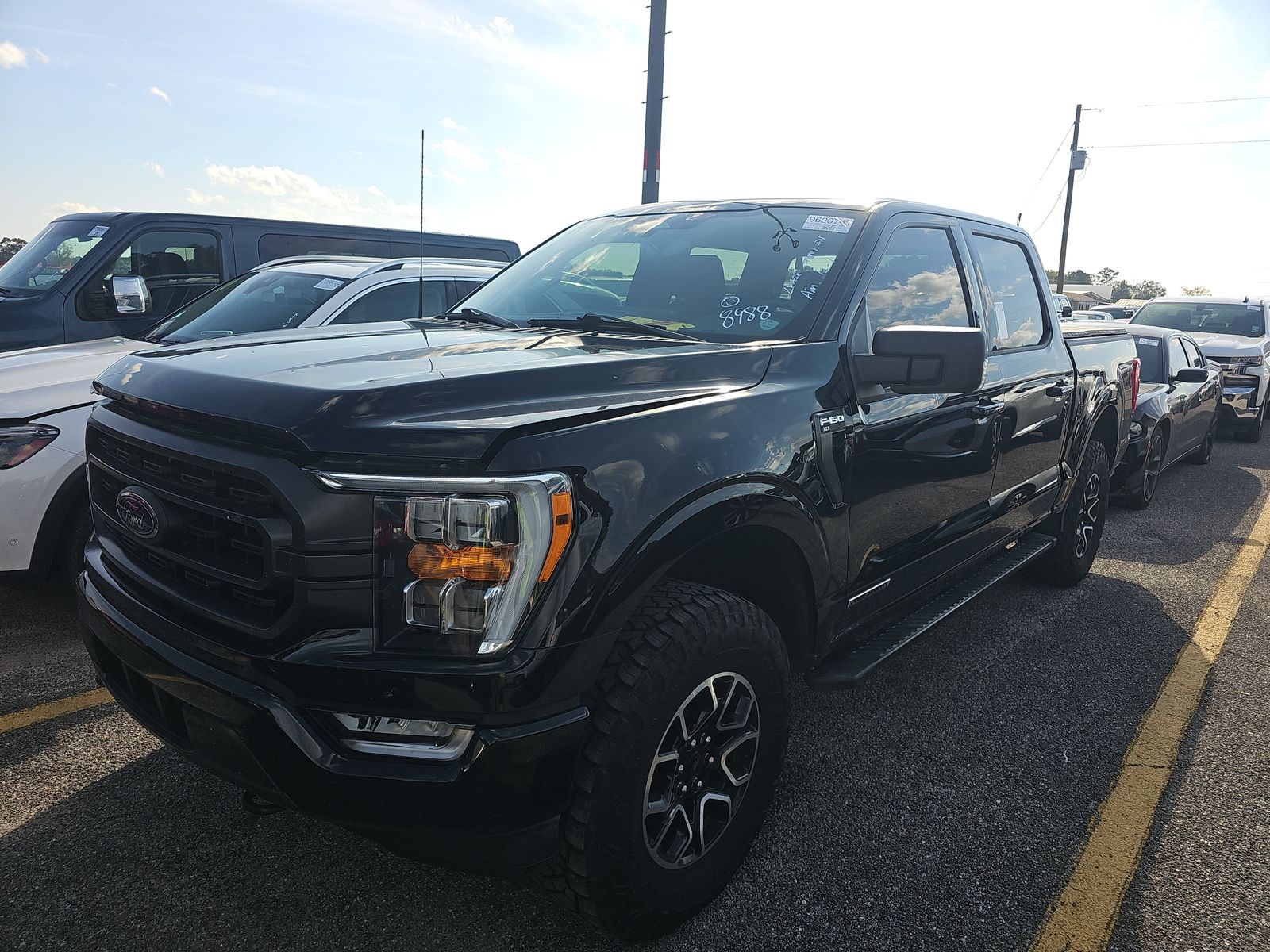 2023 Ford F-150 Hybrid XLT AWD