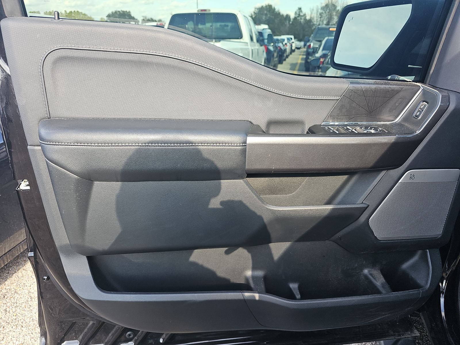 2023 Ford F-150 Hybrid XLT AWD