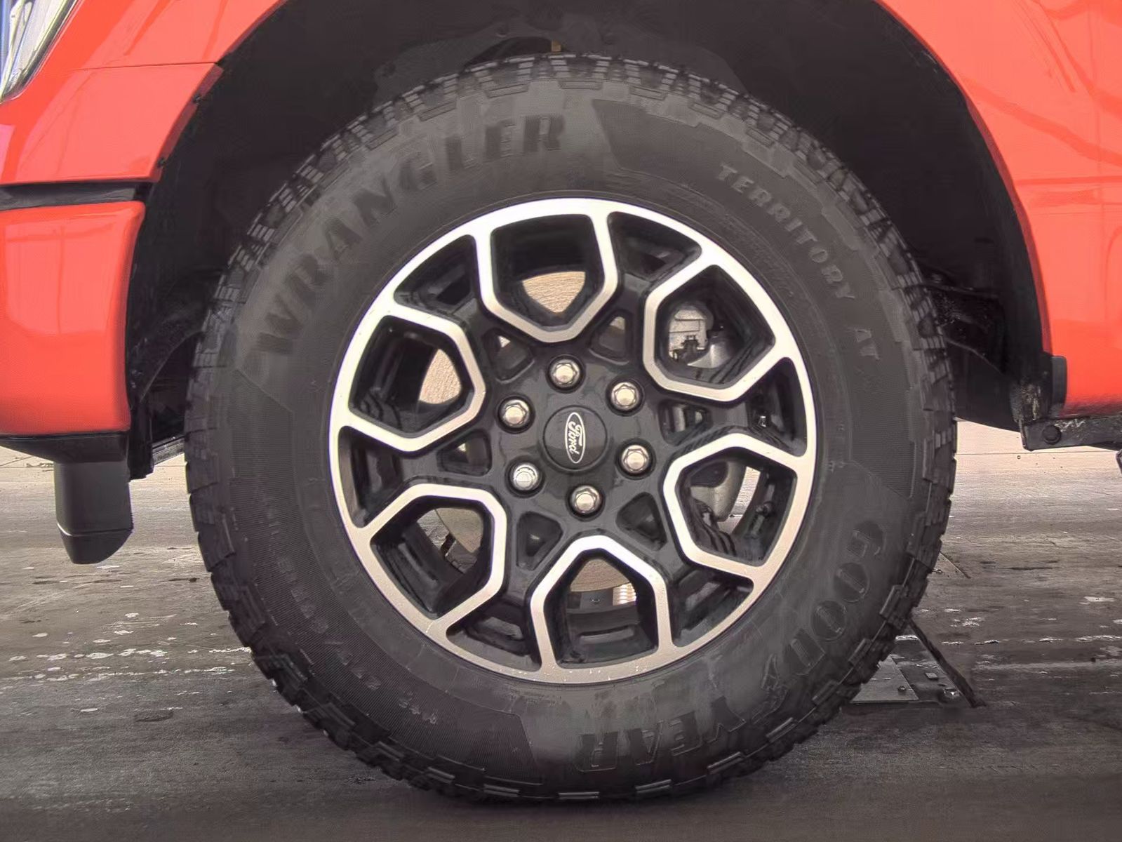 2023 Ford F-150 XLT AWD