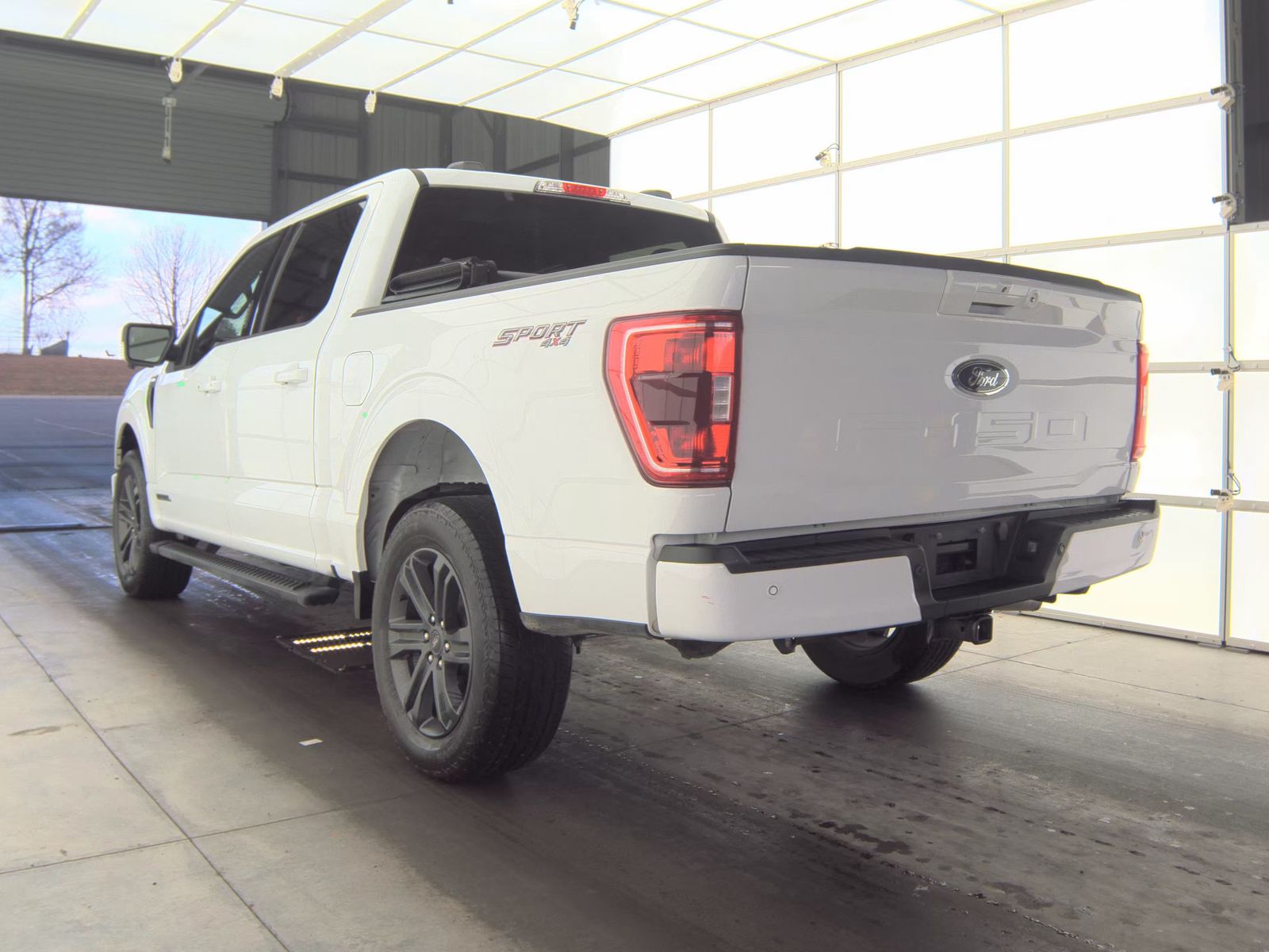 2023 Ford F-150 Hybrid XLT AWD