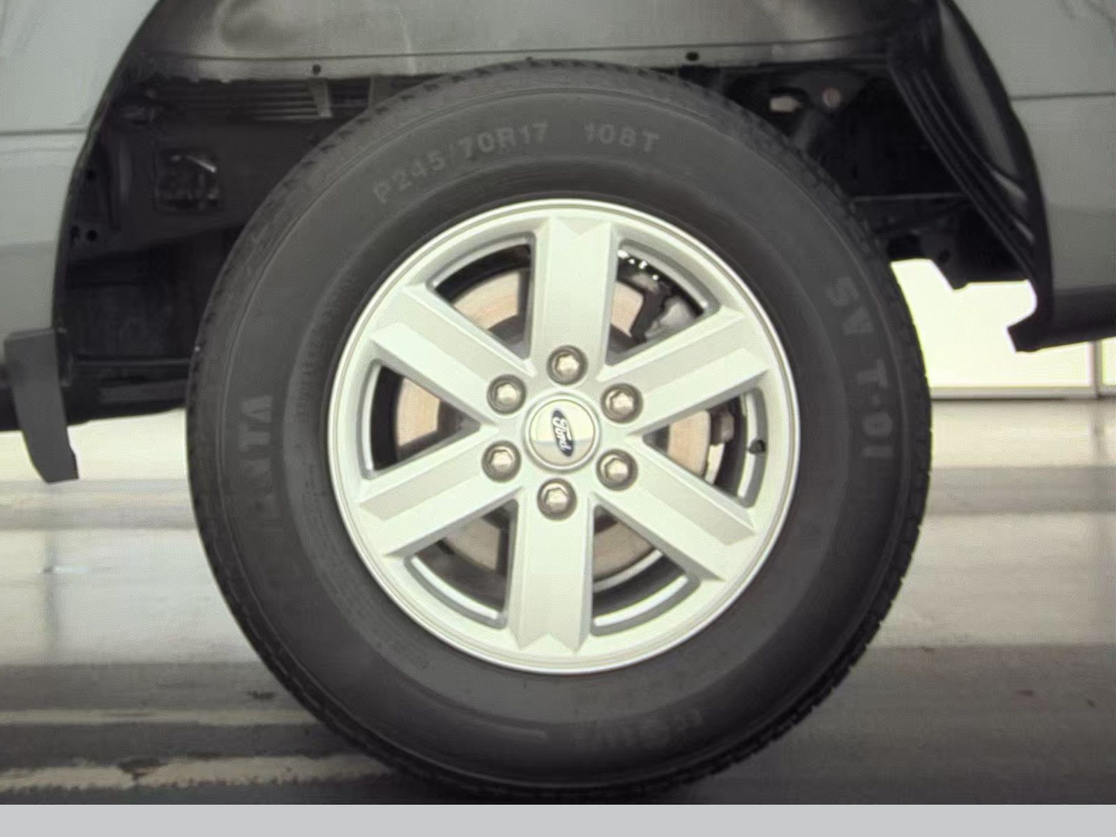 2023 Ford F-150 XLT RWD