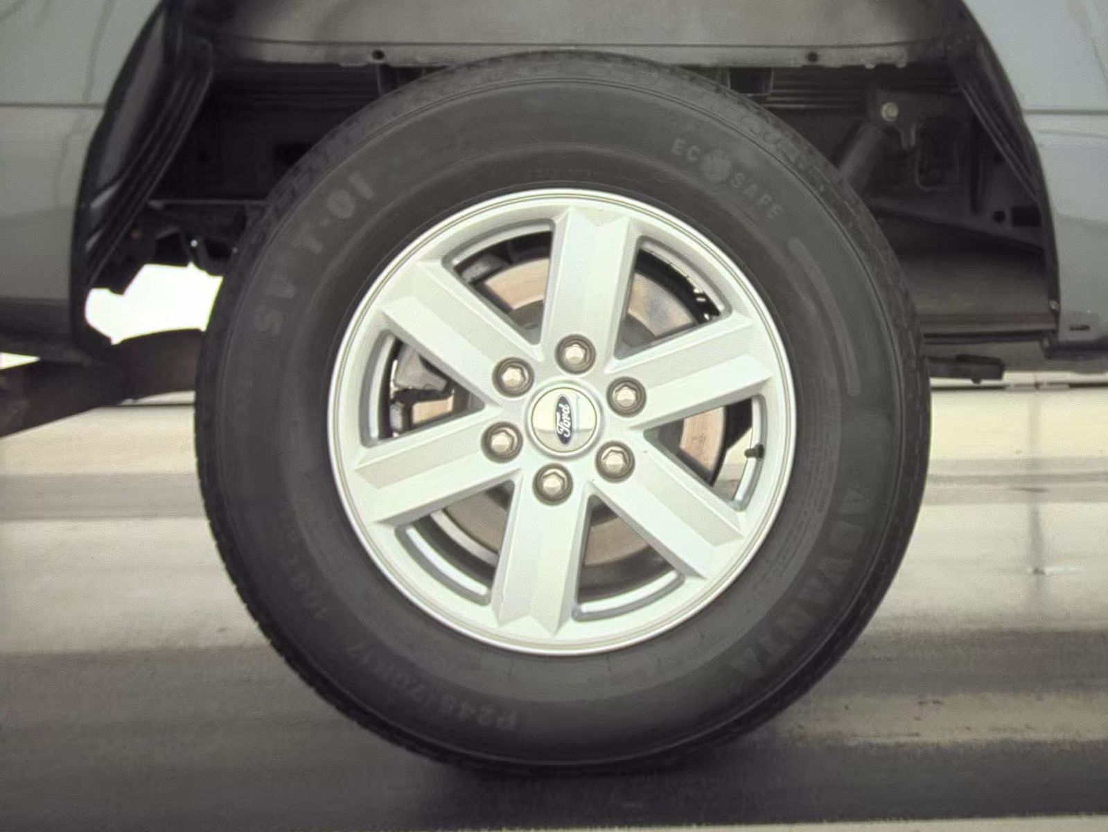 2023 Ford F-150 XLT RWD