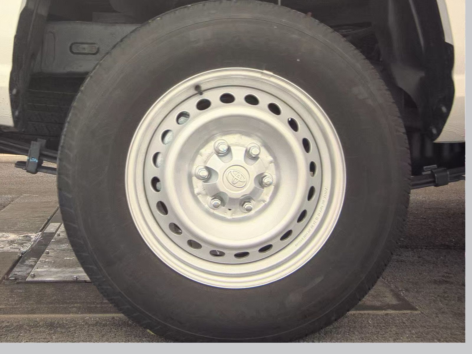 2025 Toyota Tacoma SR RWD