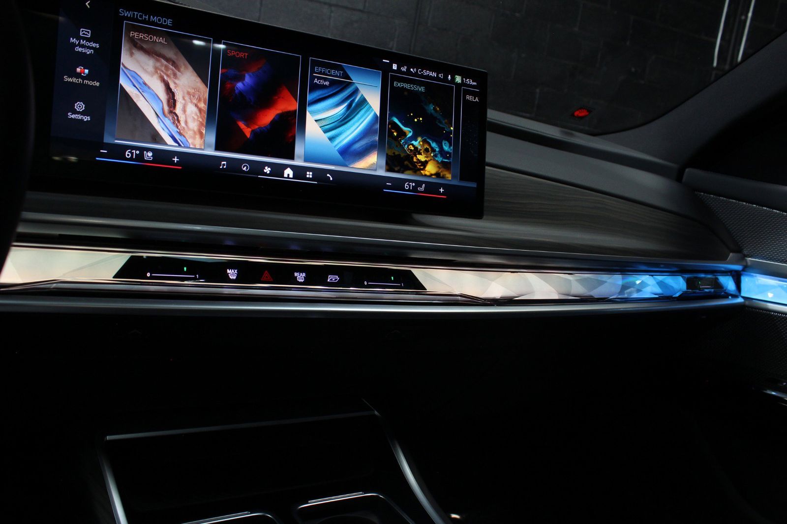 2024 BMW 7 Series 740i RWD