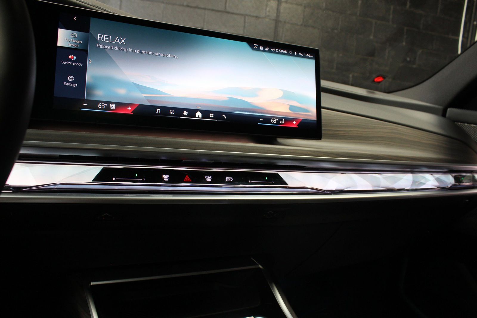 2024 BMW 7 Series 740i RWD