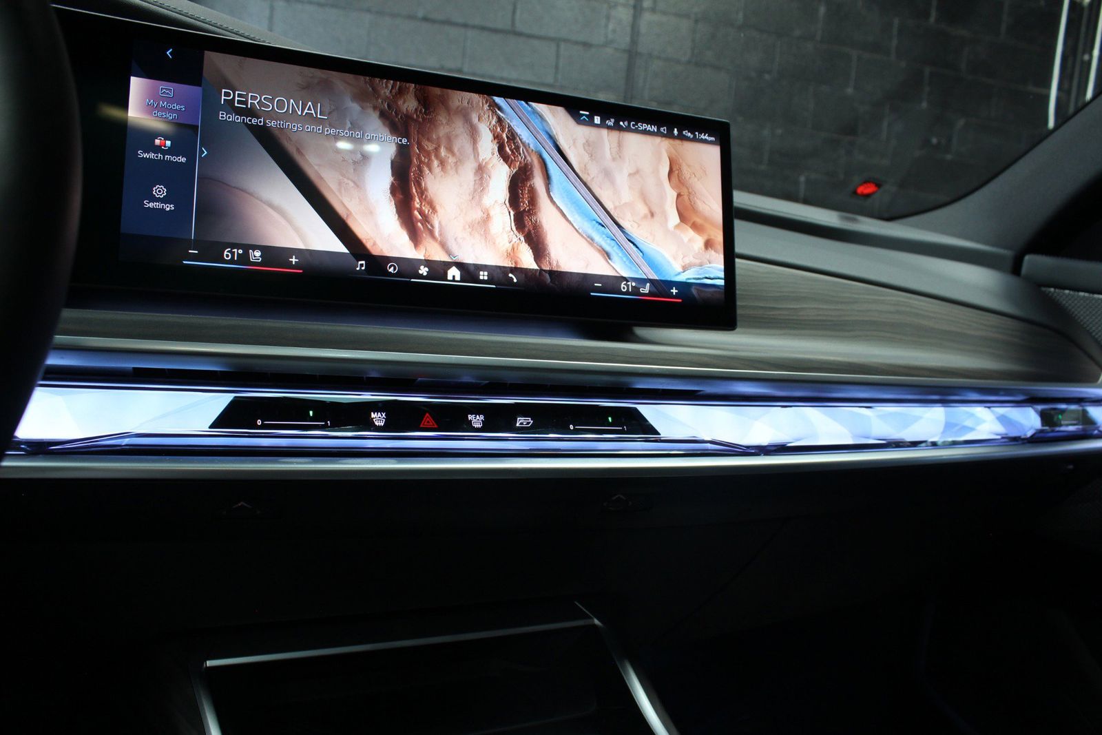 2024 BMW 7 Series 740i RWD