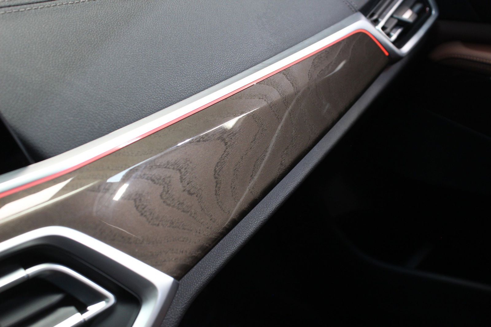 2023 BMW X5 xDrive40i AWD