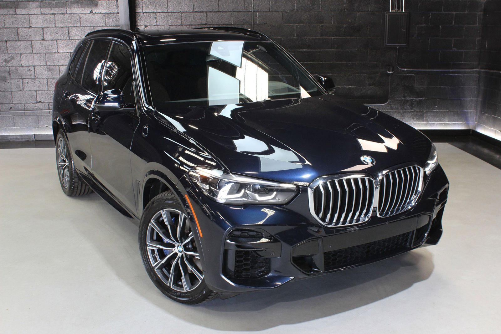 2023 BMW X5 xDrive40i AWD