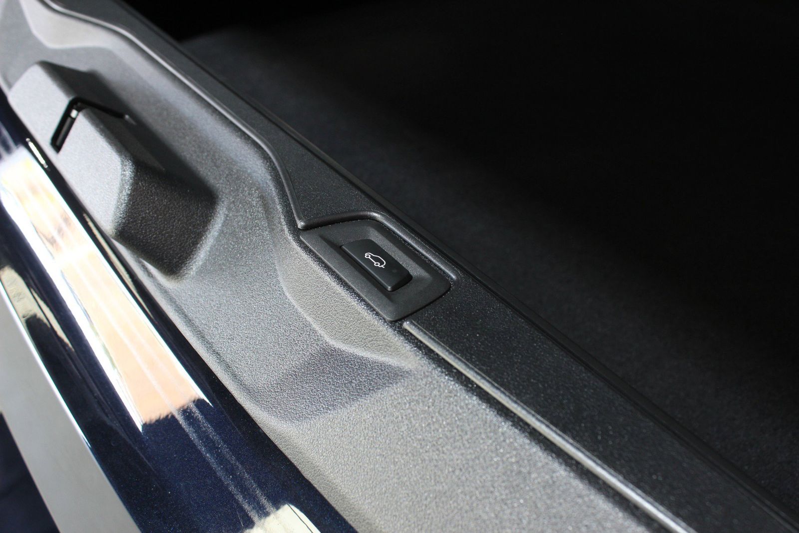 2023 BMW X5 xDrive40i AWD