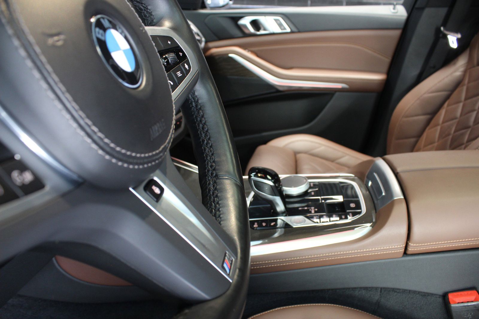 2023 BMW X5 xDrive40i AWD