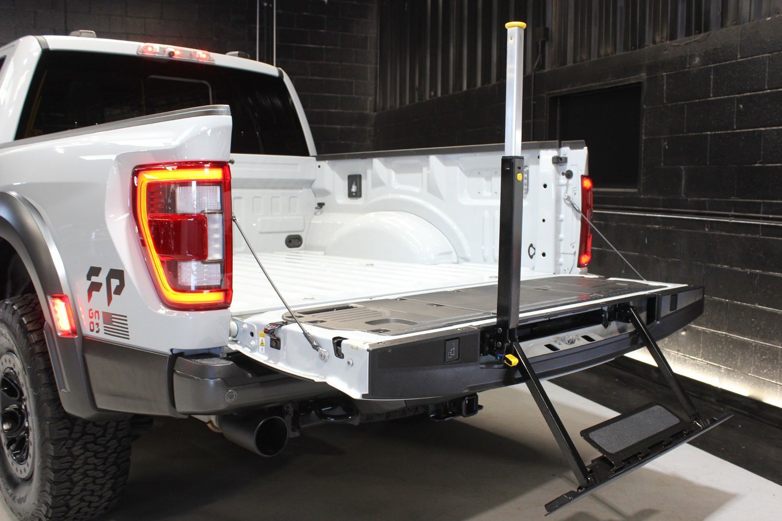 2023 Ford F-150 Raptor AWD