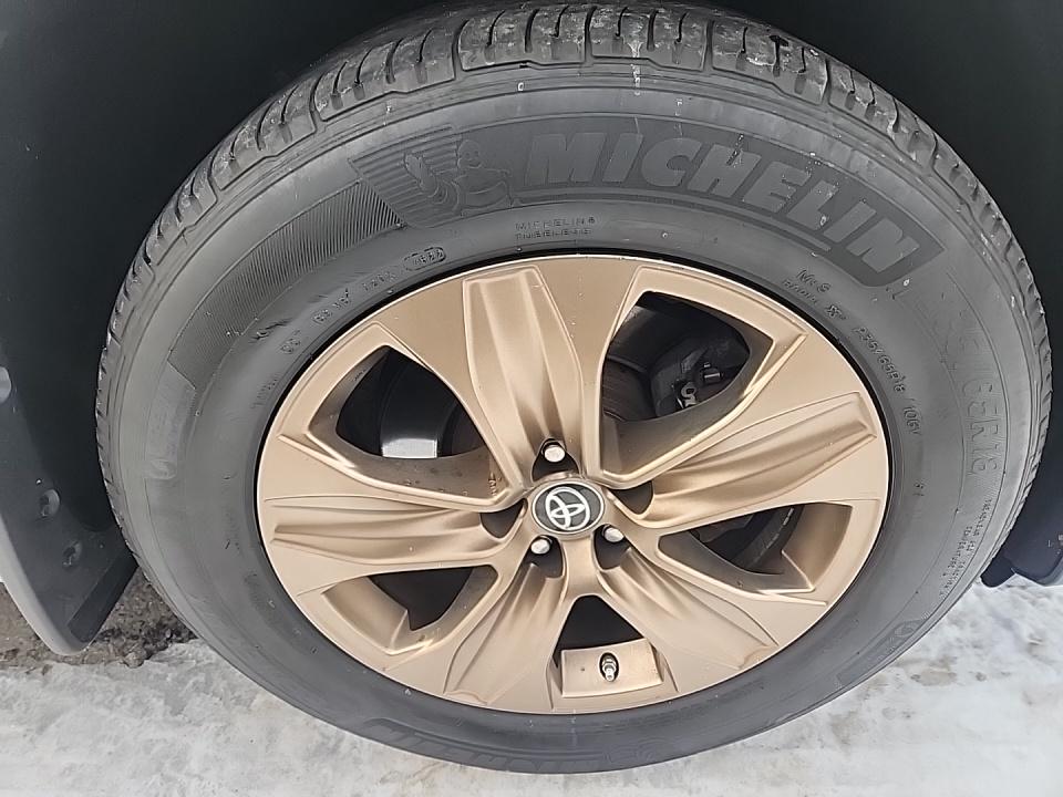 2023 Toyota Highlander Hybrid Bronze Edition AWD