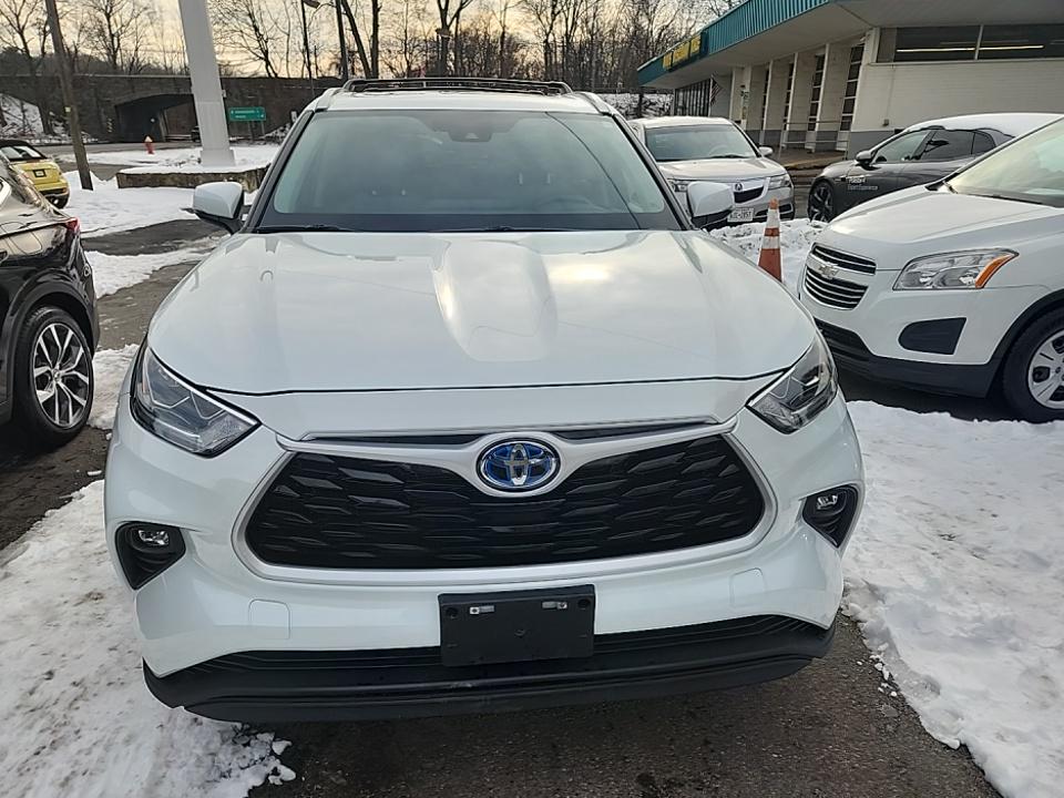 2023 Toyota Highlander Hybrid Bronze Edition AWD