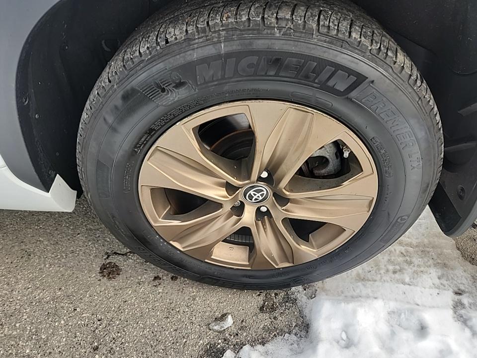 2023 Toyota Highlander Hybrid Bronze Edition AWD