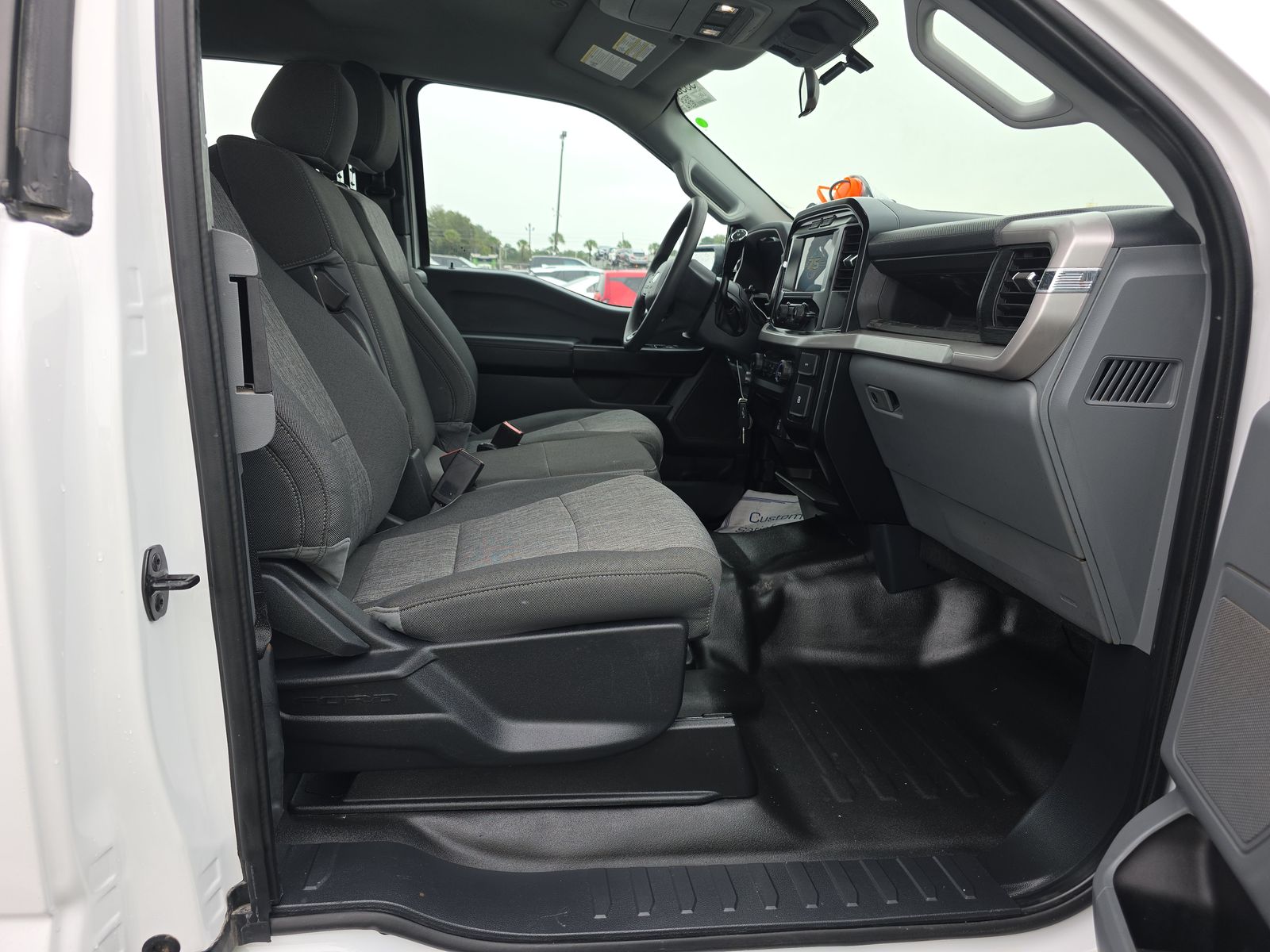 2023 Ford F-150 XL AWD