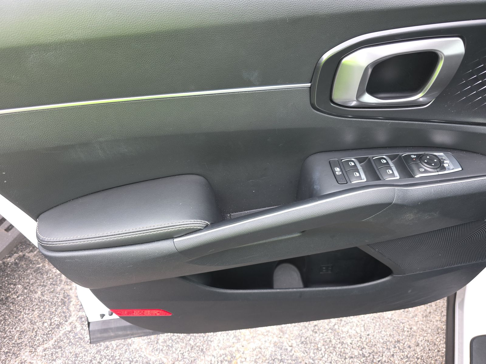 2024 Kia Sorento S FWD