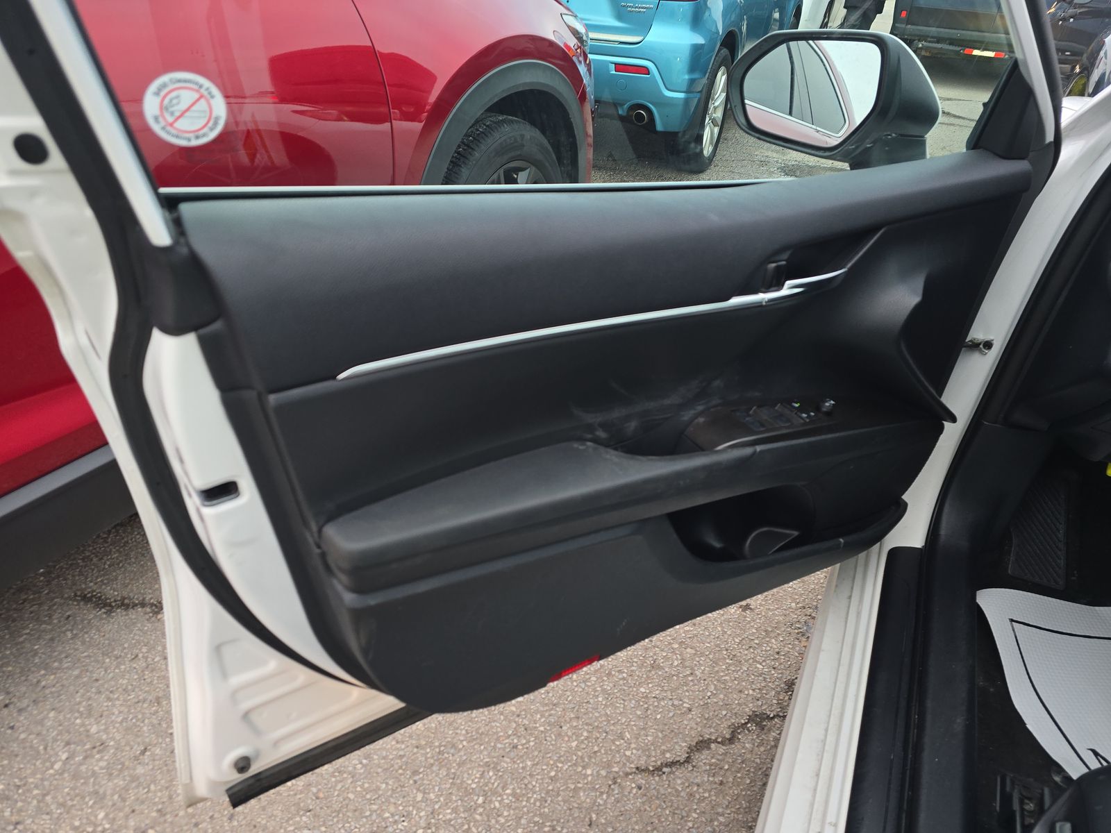 2024 Toyota Camry SE FWD