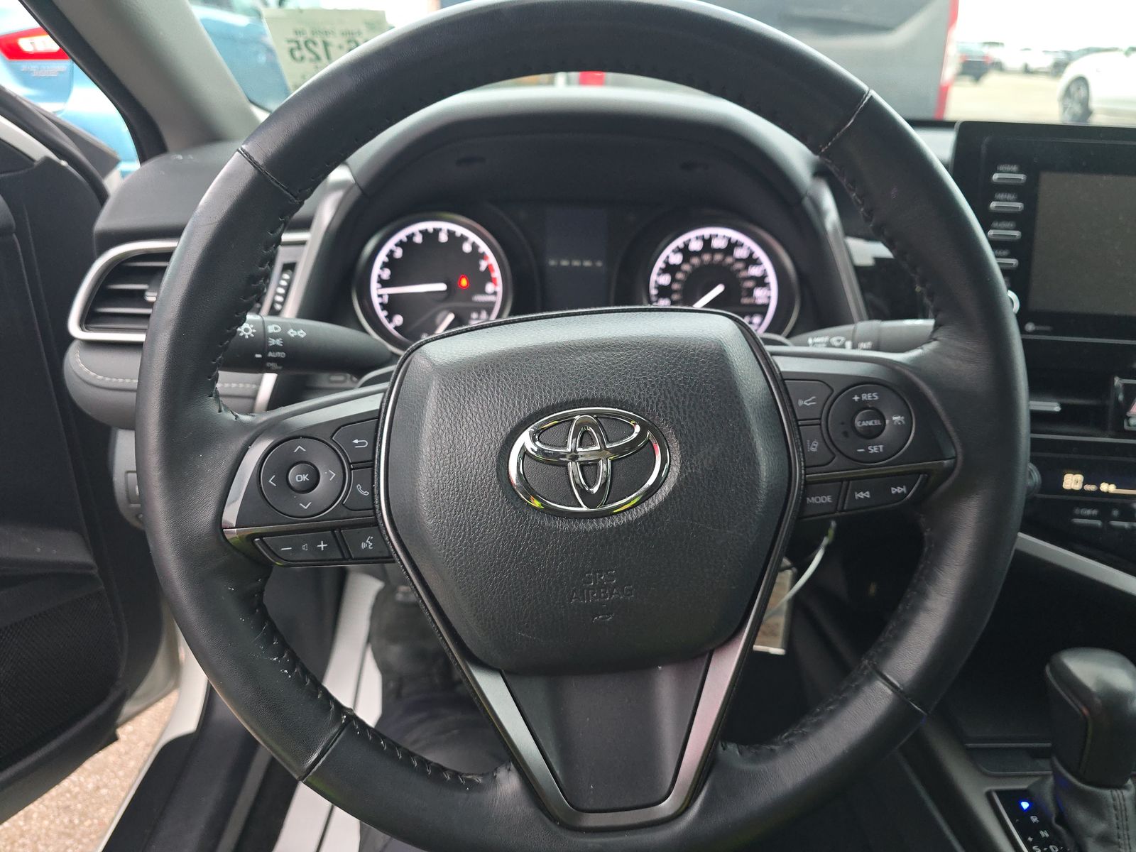 2024 Toyota Camry SE FWD