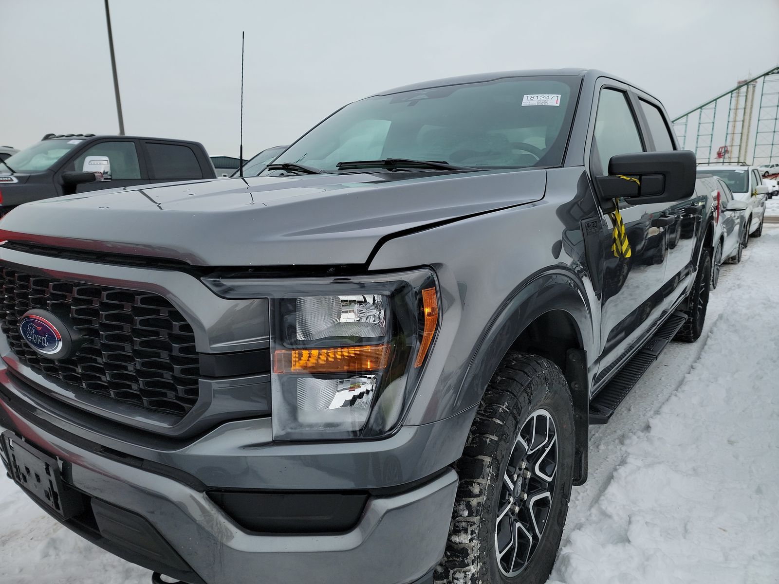 2023 Ford F-150 XL AWD