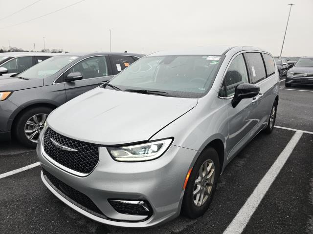 2024 Chrysler Pacifica Touring L FWD