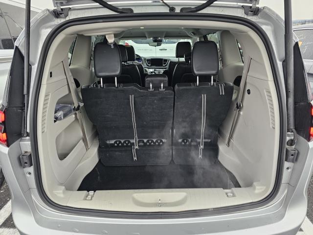 2024 Chrysler Pacifica Touring L FWD