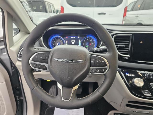 2024 Chrysler Pacifica Touring L FWD