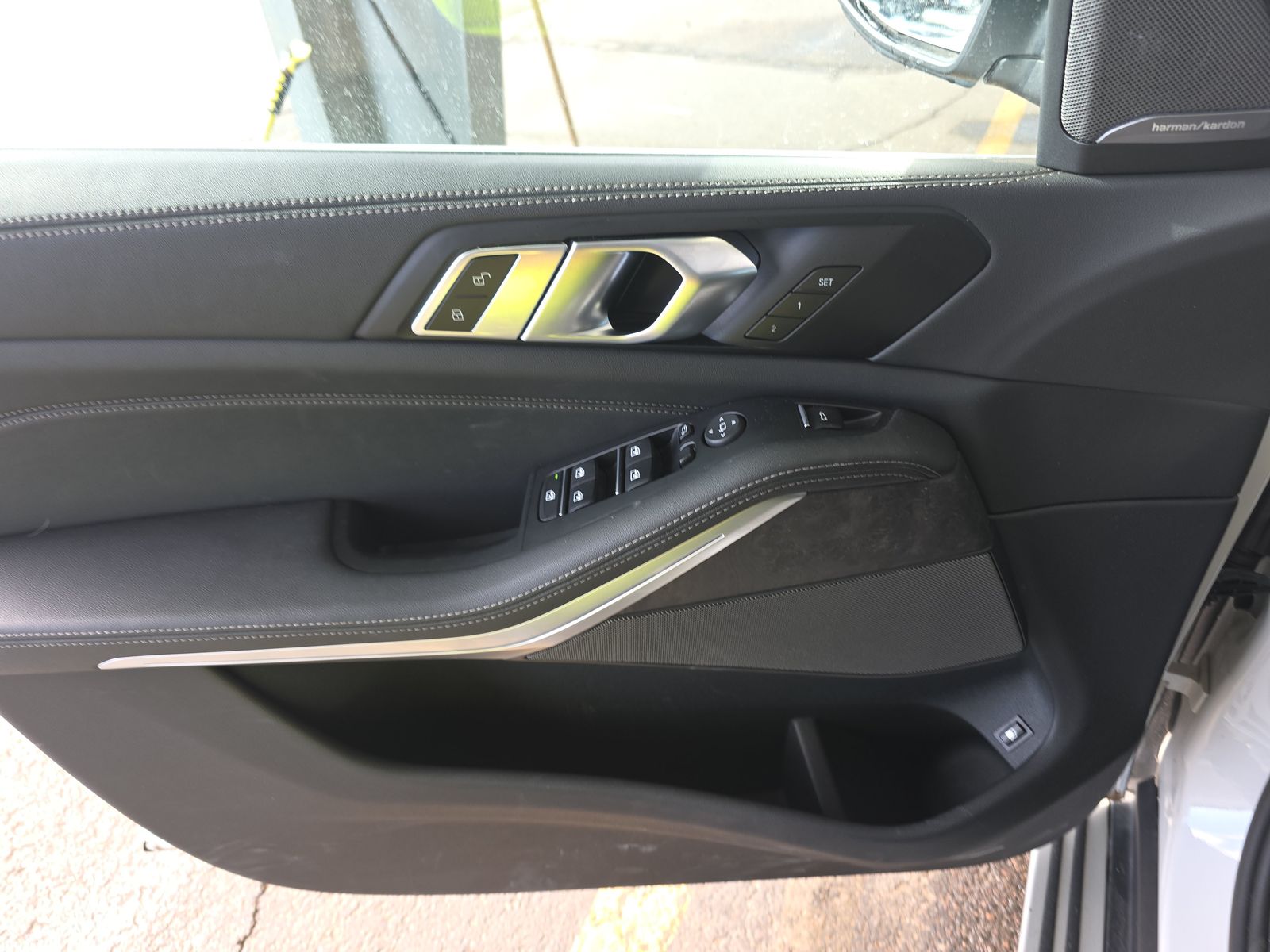 2025 BMW X5 xDrive50e AWD