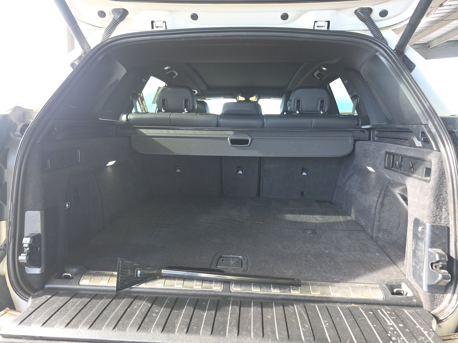 2025 BMW X5 xDrive50e AWD