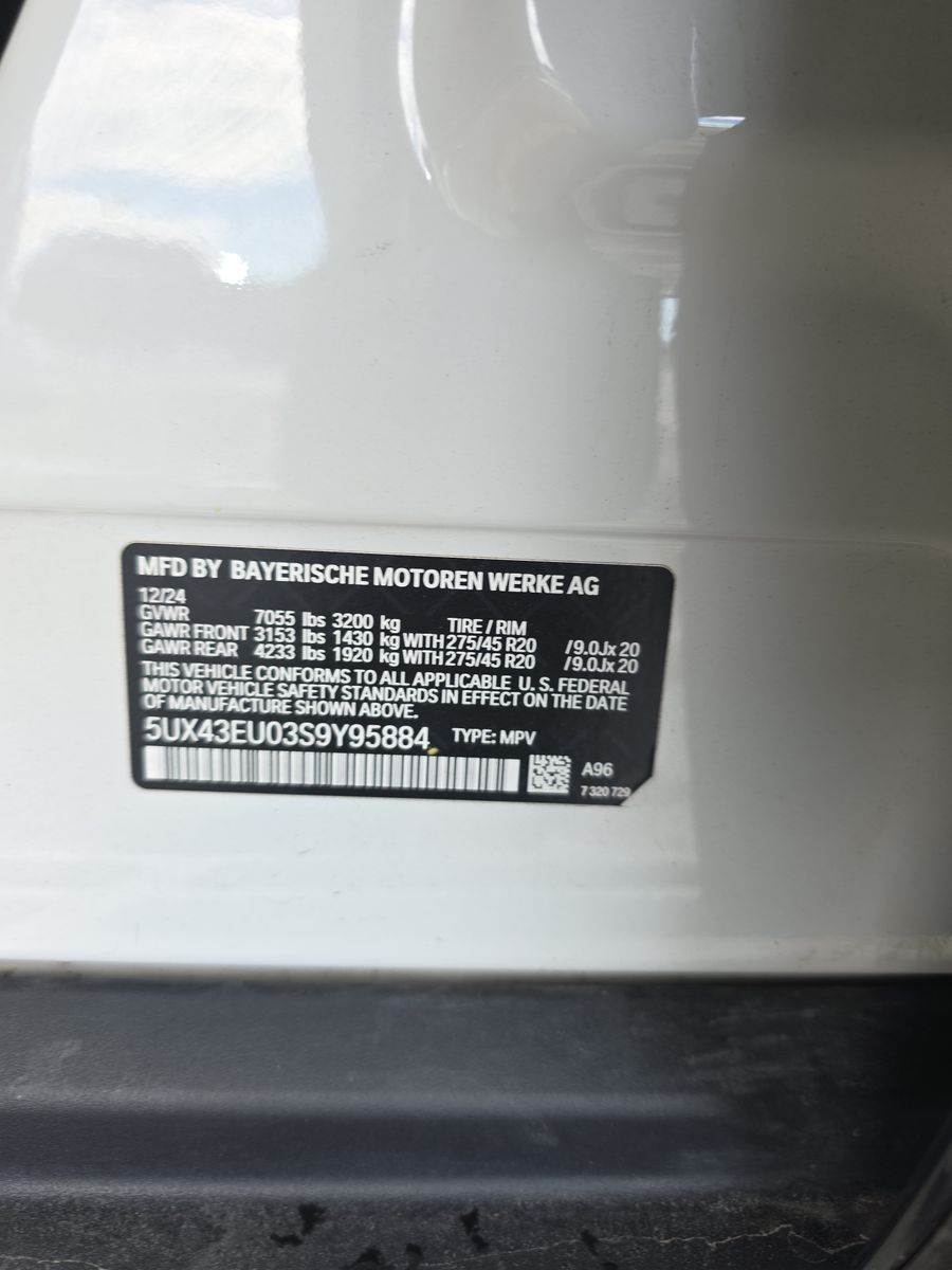 2025 BMW X5 xDrive50e AWD