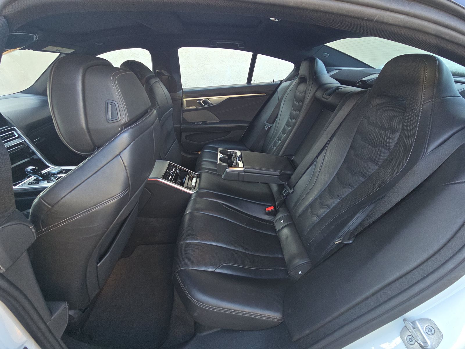 2023 BMW 8 Series 840i xDrive AWD